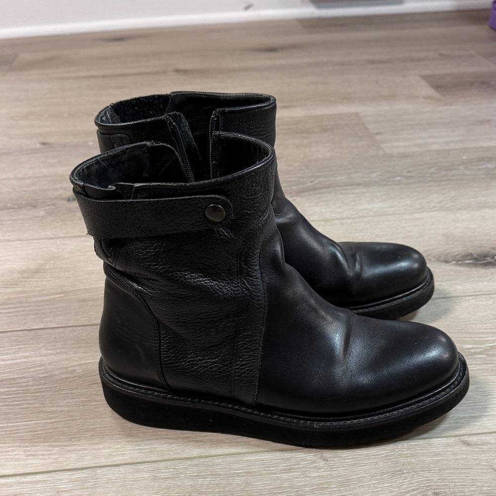 Vince Black Ankle Leather Boots